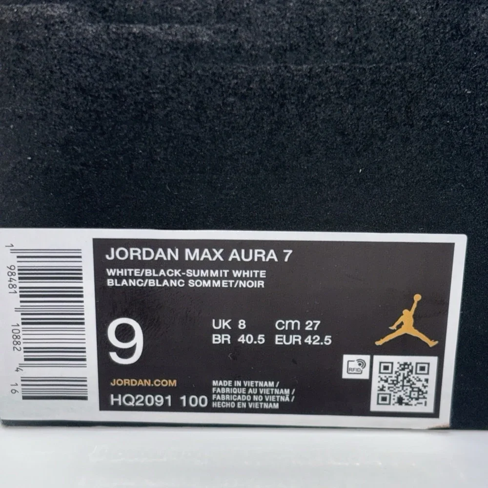 Jordan max aura